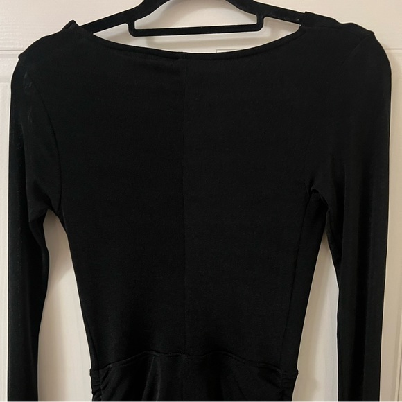 Cowl neck mini dress - Picture 10 of 11